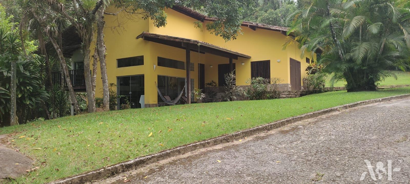 Casa em condomínio Fechado em Angra dos Reis/RJ.